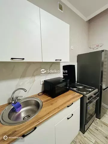 1-комнатная квартира, этаж 8 из 10, 35 м²