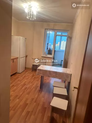 1-комнатная квартира, этаж 9 из 10, 48 м²