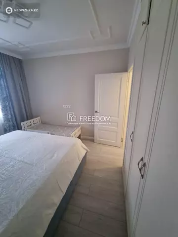 2-комнатная квартира, этаж 13 из 24, 68 м²
