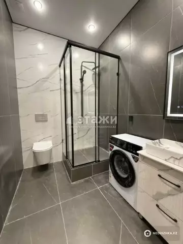 2-комнатная квартира, этаж 12 из 12, 40 м²