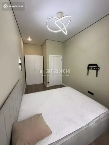 2-комнатная квартира, этаж 12 из 12, 40 м²