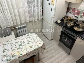 2-комнатная квартира, этаж 3 из 3, 33 м²