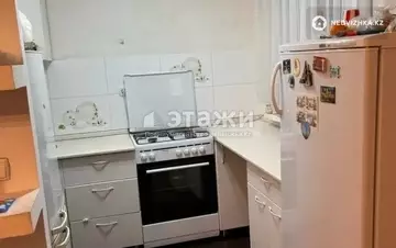 2-комнатная квартира, этаж 4 из 4, 42 м²