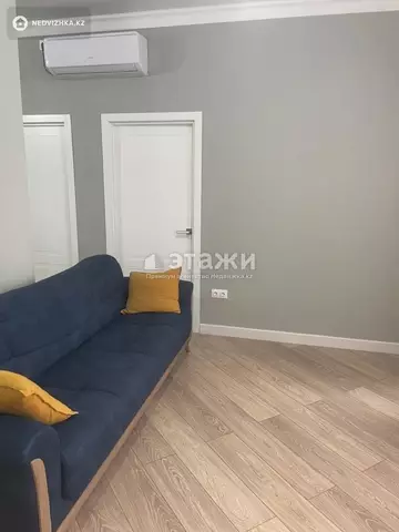 3-комнатная квартира, этаж 7 из 18, 80 м²