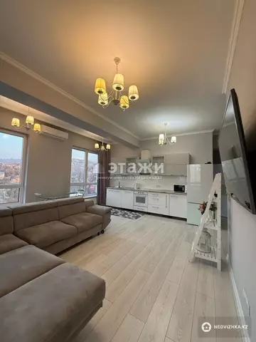 3-комнатная квартира, этаж 10 из 10, 105 м², на длительный срок
