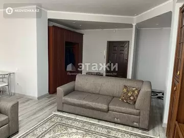 2-комнатная квартира, этаж 2 из 25, 75 м², на длительный срок