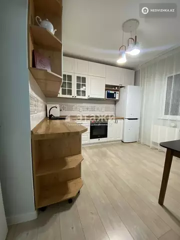 3-комнатная квартира, этаж 9 из 12, 73 м²