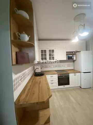 3-комнатная квартира, этаж 9 из 12, 73 м²