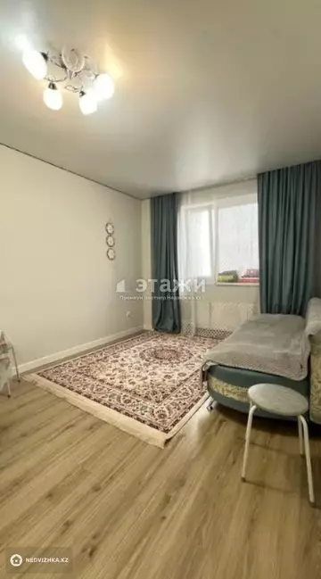 2-комнатная квартира, этаж 17 из 18, 40 м²