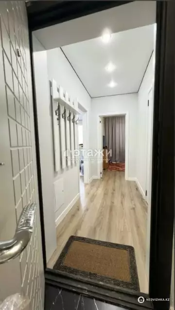 2-комнатная квартира, этаж 17 из 18, 40 м²