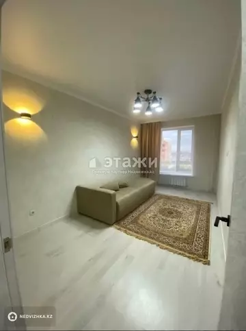 1-комнатная квартира, этаж 11 из 12, 40 м²
