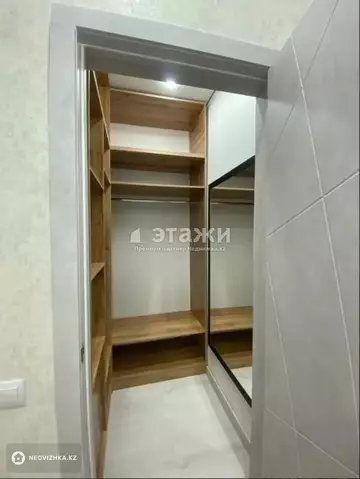 1-комнатная квартира, этаж 11 из 12, 40 м²