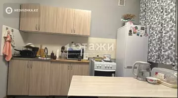 1-комнатная квартира, этаж 3 из 10, 46 м²