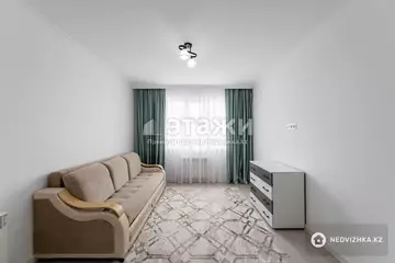 2-комнатная квартира, этаж 6 из 9, 45 м², на длительный срок