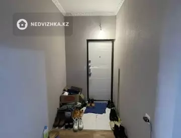 2-комнатная квартира, этаж 3 из 12, 60 м²