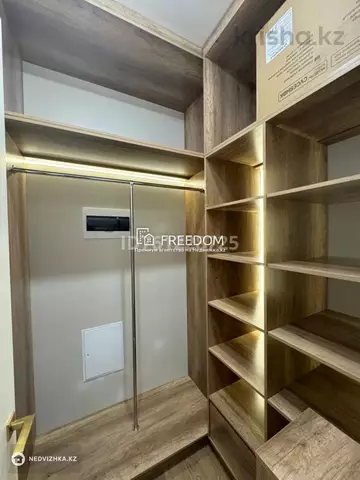 2-комнатная квартира, этаж 9 из 12, 51 м²