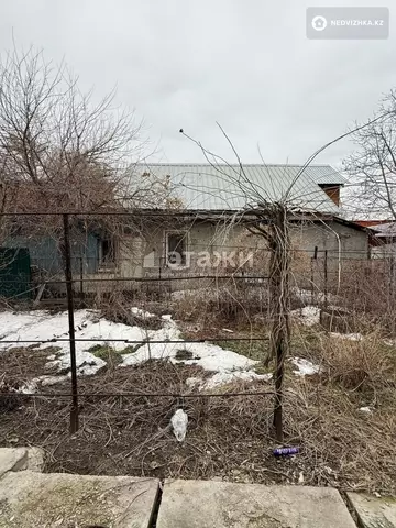2-комнатный дом, 5.6 соток, 85 м²