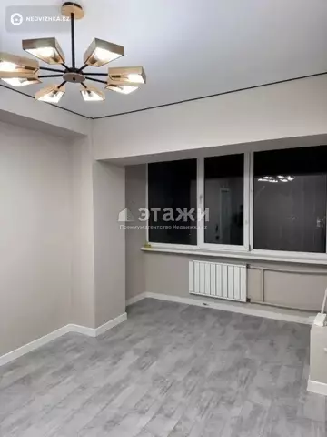 2-комнатная квартира, этаж 2 из 5, 55 м²