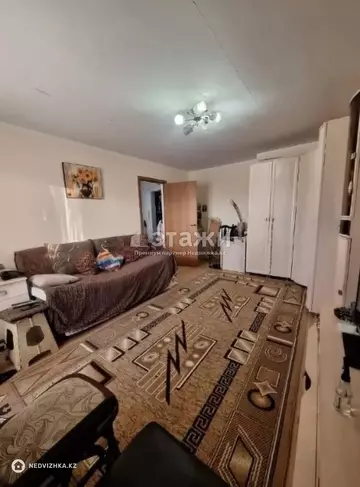 1-комнатная квартира, этаж 3 из 6, 40 м²