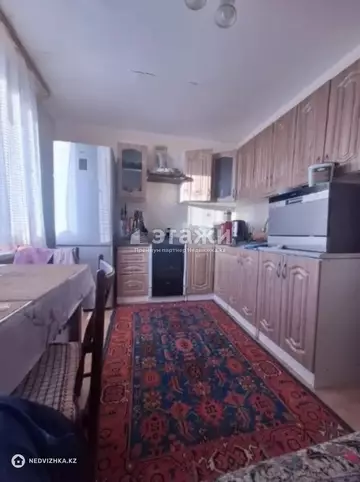 1-комнатная квартира, этаж 3 из 6, 40 м²