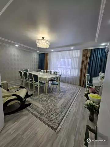 115 м², 4-комнатная квартира, этаж 2 из 9, 115 м², изображение - 1
