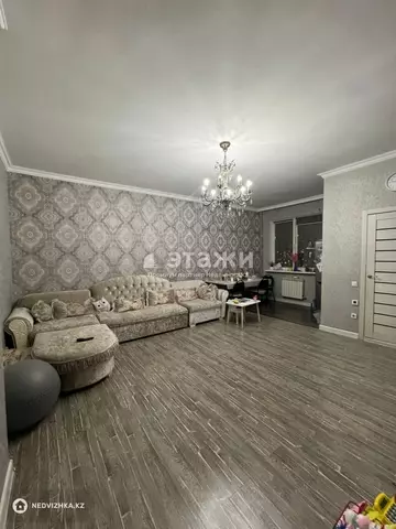 2-комнатная квартира, этаж 9 из 18, 57 м²