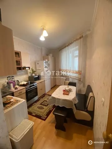 2-комнатная квартира, этаж 4 из 15, 51 м²