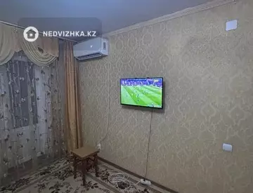 3-комнатная квартира, этаж 4 из 5, 61 м², на длительный срок