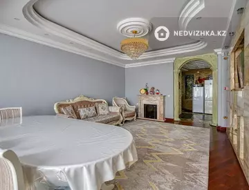 3-комнатная квартира, этаж 2 из 14, 82 м²