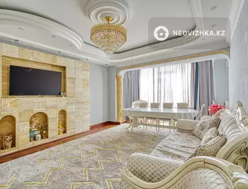 3-комнатная квартира, этаж 2 из 14, 82 м²
