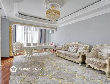 3-комнатная квартира, этаж 2 из 14, 82 м²