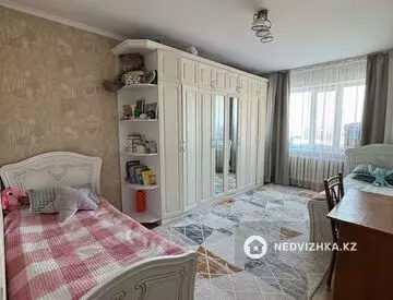 3-комнатная квартира, этаж 14 из 25, 75 м²