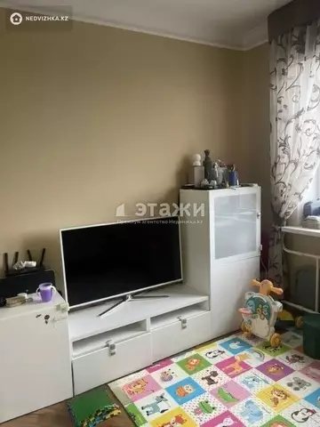 2-комнатная квартира, этаж 10 из 12, 54 м²