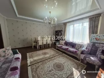 3-комнатная квартира, этаж 12 из 15, 110 м²