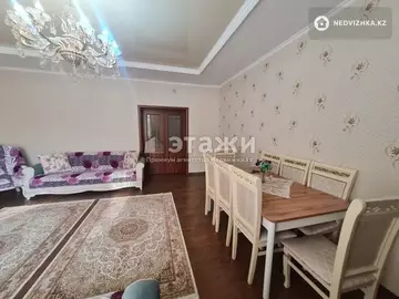 3-комнатная квартира, этаж 12 из 15, 110 м²