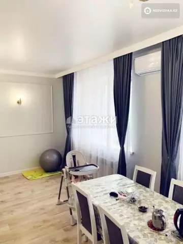 3-комнатная квартира, этаж 3 из 17, 98 м²