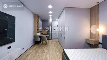 1-комнатная квартира, этаж 10 из 12, 40 м², на длительный срок
