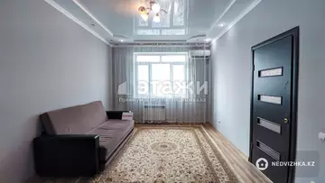 2-комнатная квартира, этаж 14 из 15, 55 м², на длительный срок