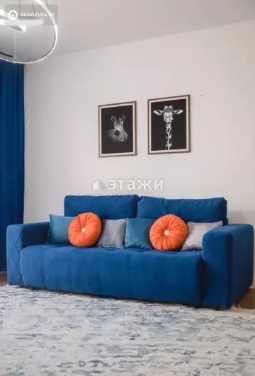 2-комнатная квартира, этаж 6 из 16, 60 м², на длительный срок