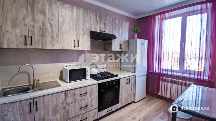 33 м², 1-комнатная квартира, этаж 3 из 3, 33 м², на длительный срок, изображение - 1