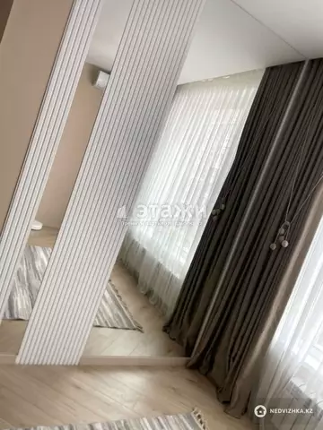 4-комнатная квартира, этаж 9 из 18, 119 м²