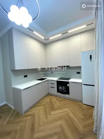 3-комнатная квартира, этаж 5 из 17, 96 м²