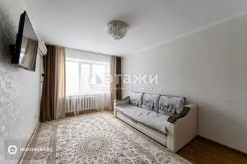 4-комнатная квартира, этаж 3 из 5, 79 м²