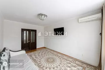 4-комнатная квартира, этаж 3 из 5, 79 м²