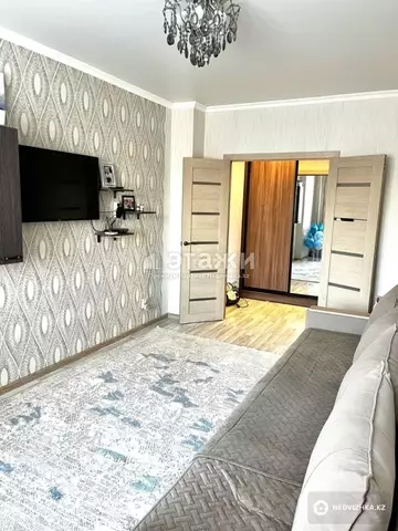 2-комнатная квартира, этаж 12 из 14, 54 м²