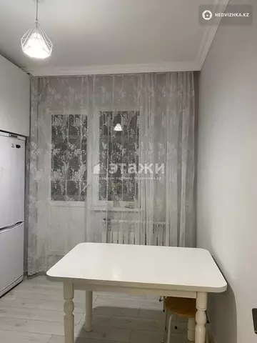 2-комнатная квартира, этаж 8 из 12, 54 м²