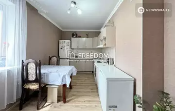 2-комнатная квартира, этаж 2 из 15, 57 м²