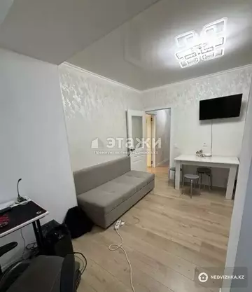 4-комнатная квартира, этаж 13 из 19, 120 м²