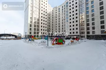 2-комнатная квартира, этаж 3 из 12, 60 м²