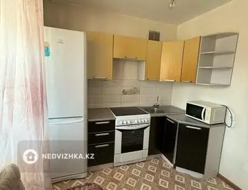 1-комнатная квартира, этаж 2 из 6, 37 м²